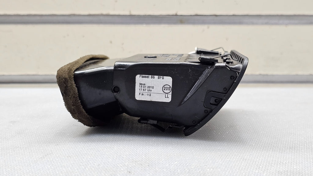 🔥08-12 VW CC Passat Dash Right Passenger Air A/C AC Vent Heater Panel Black