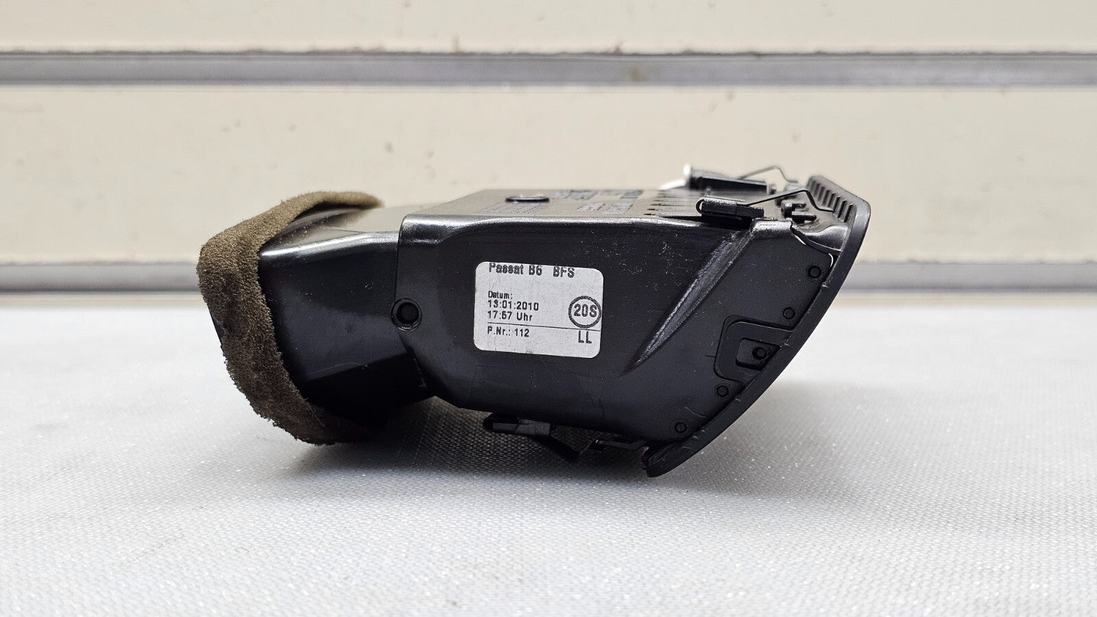 🔥08-12 VW CC Passat Dash Right Passenger Air A/C AC Vent Heater Panel Black