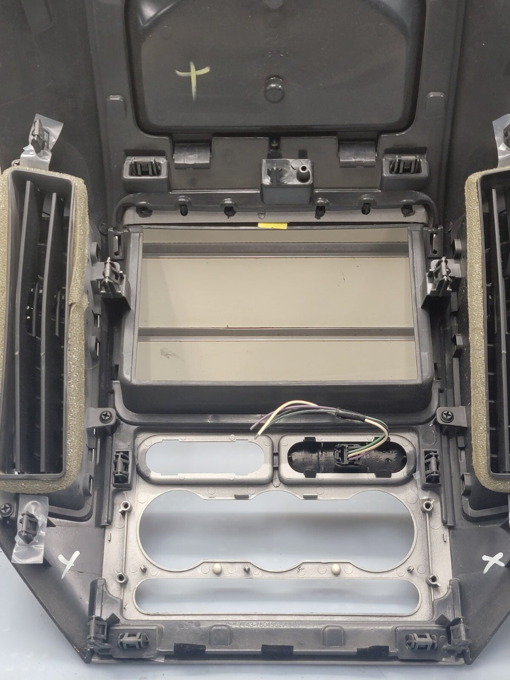 🔥2007 - 2010 Ford Edge Center Dash Bezel Radio Storage Climate Control / Vents