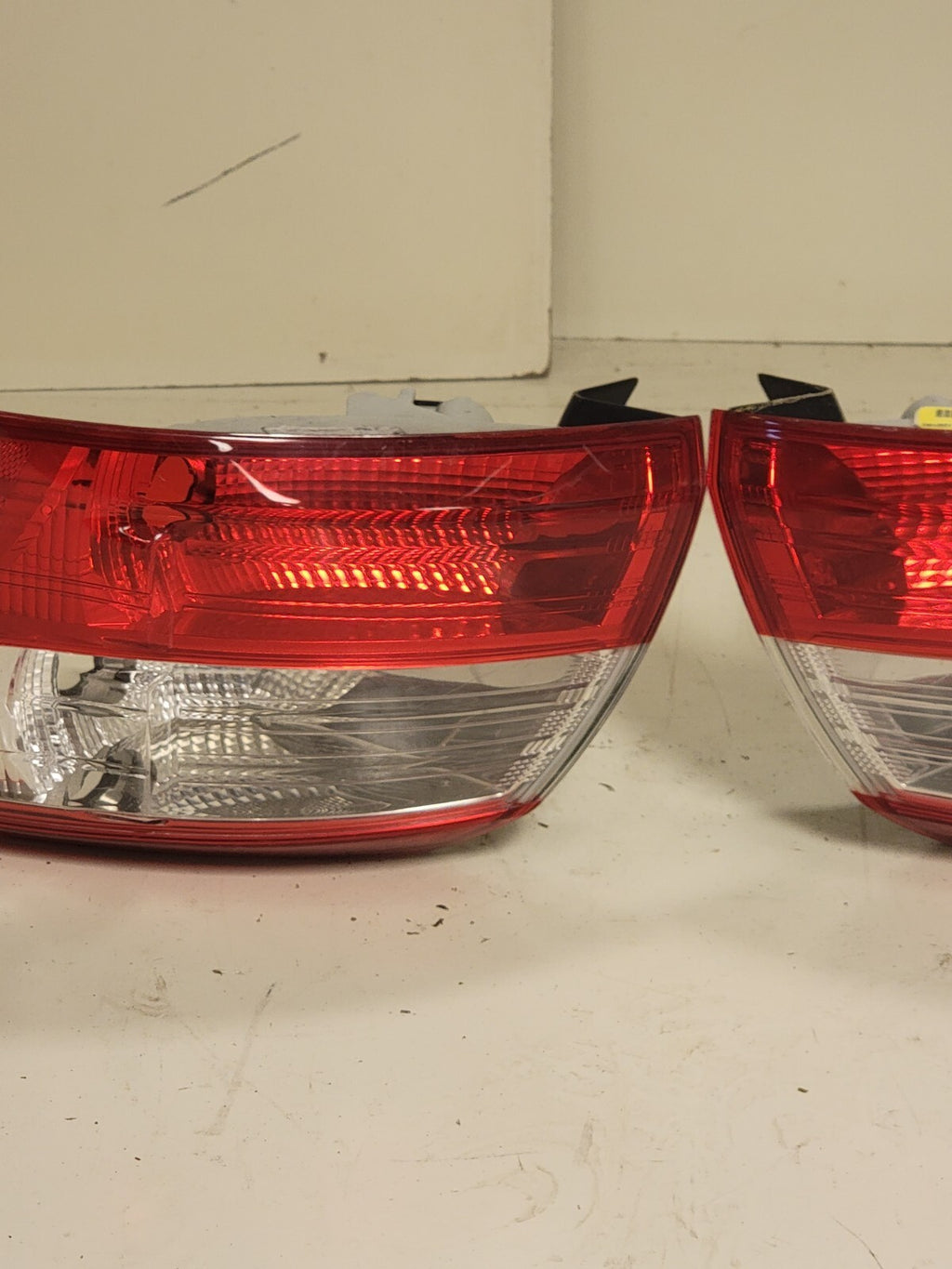 🔥2012-2014 Ford FOCUS Sedan TAIL LIGHT Tail Light Lamp  SET