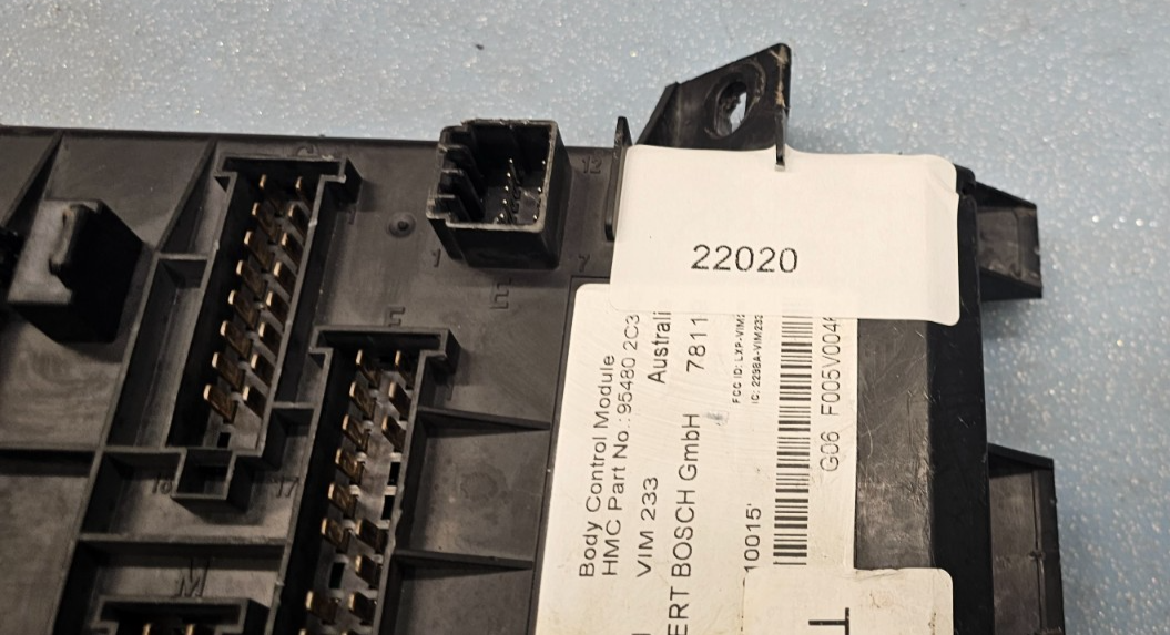 🔥2003-2008 HYUNDAI COUPE FUSE BOX TIPM OEM