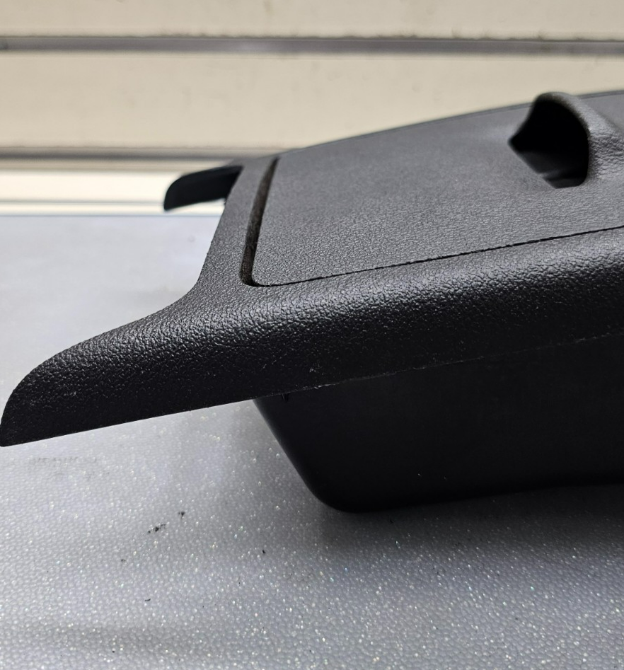 🔥08-12 Chevy Malibu Rear Console Back Seat Cup Drink Holder Black