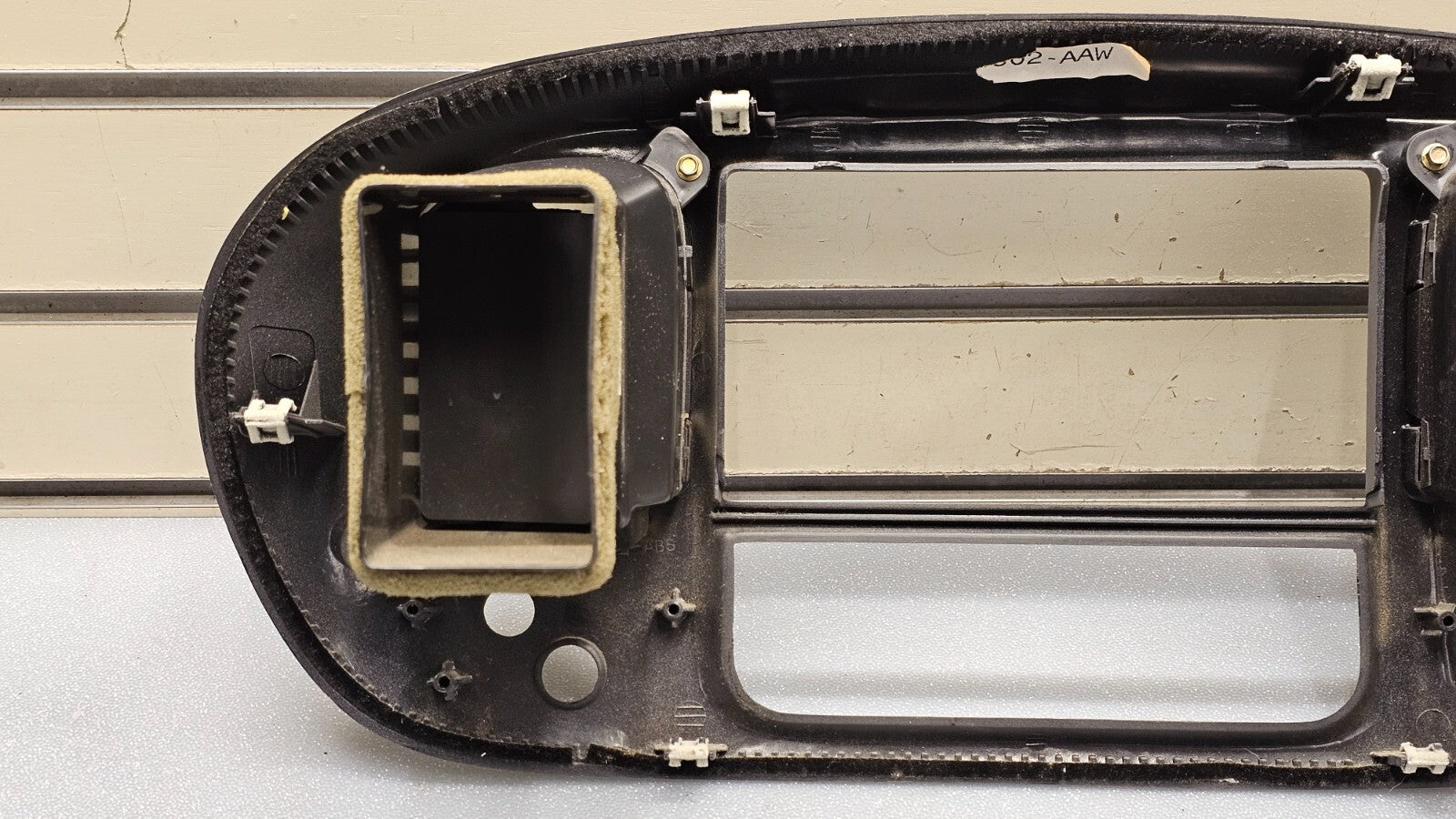 🔥97-03 Ford F150 Center Dash AM FM Radio Climate Trim Stereo BEZEL Panel DK Tan