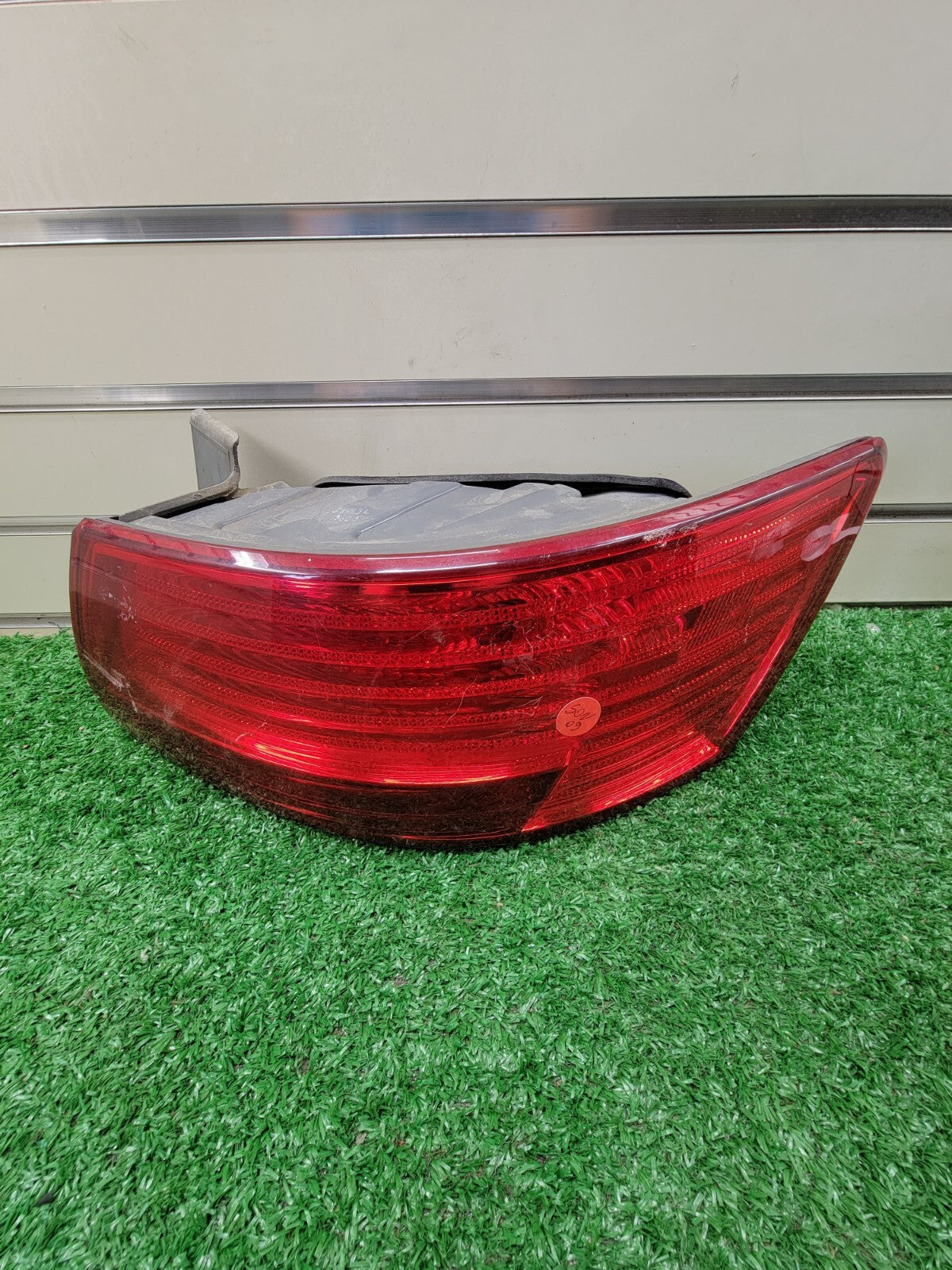 🔥09-10 Hyundai Sonata Tail Light Assembly Chrome Right Passenger Side Outer OEM