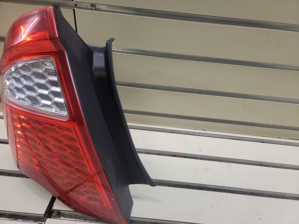 🔥10-12 Ford FUSION Tail Light Break Light Lamp Assembly Rear left driver OEM