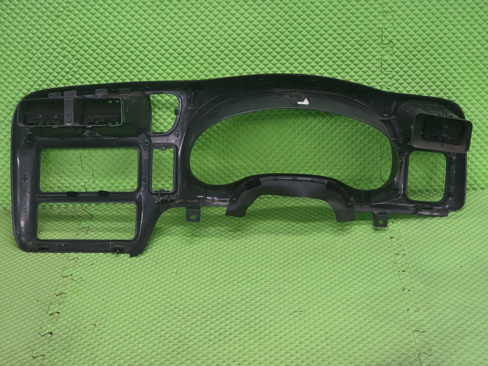 🔥98-04 BLAZER S10 JIMMY SONOMA Cluster Dash Radio Bezel graphite  C8