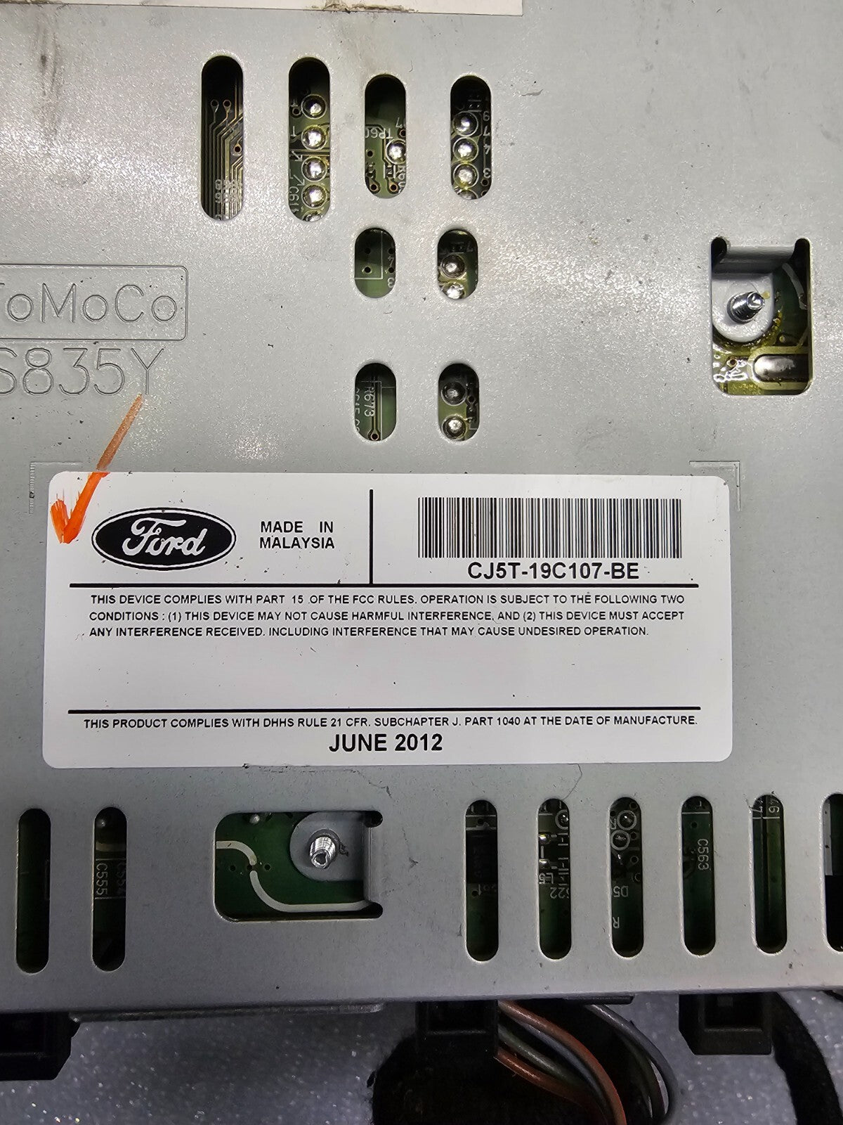 13-16 Ford Escape OEM Single CD AM FM MP3 Radio Block/FE