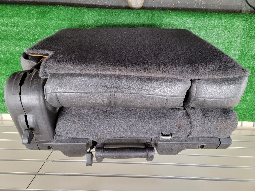 07-14 Escalade Suburban Tahoe Yukon Third 3rd Row Seat Leather RIGHT black