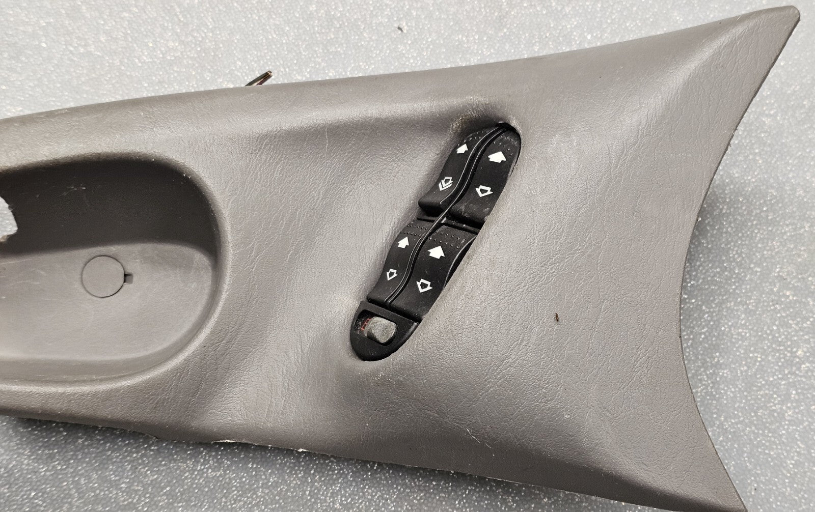 🔥00-07 Ford Focus Left Driver Master Door Window Switch Lock Assembly Gray OEM