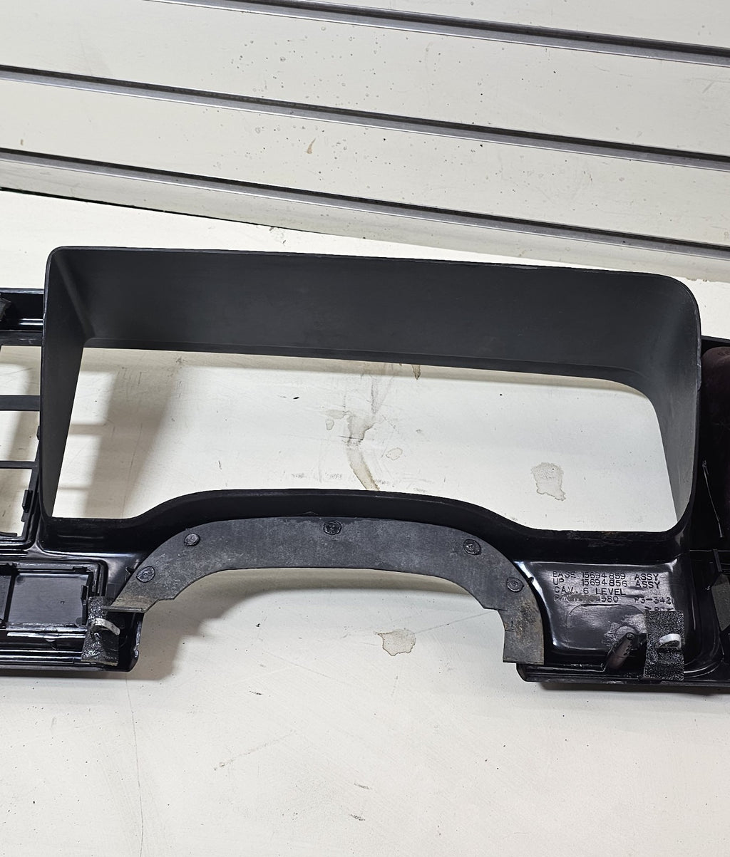 95-99 CHEVY GMC TRUCK CK Instrument Cluster Gauge Speedo Dash Panel Bezel RED C3