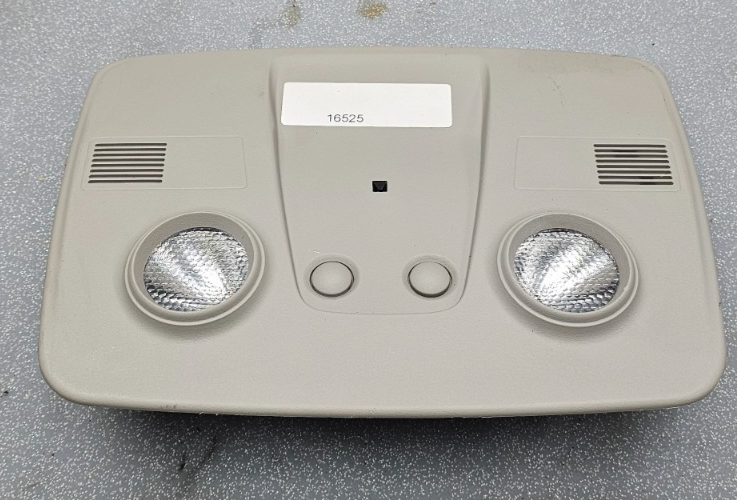 🔥07-15 Traverse Acadia Outlook Overhead Console Dome Map Light Lamp LT Gray
