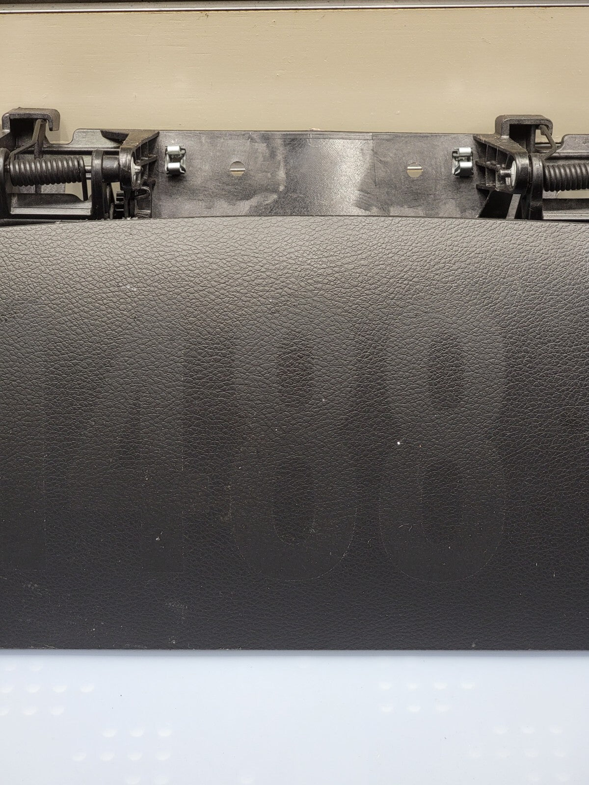 🔥11-16 Chrysler Town & Country Dodge Grand Caravan Upper Glove Box OEM BLACK