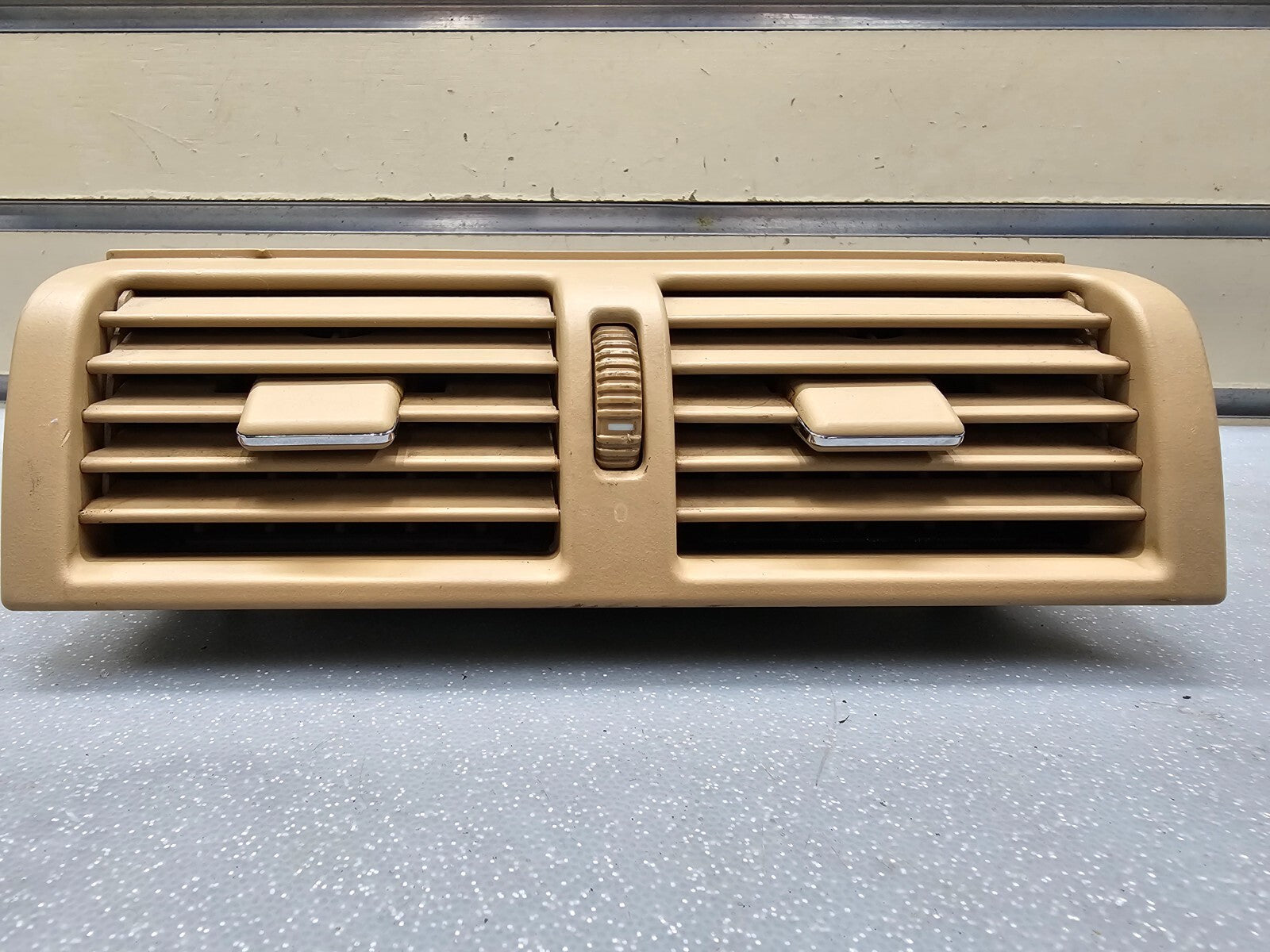 🔥98-03 Mercedes Benz E Class Center Dash AC Air Vent Heater Conditioning Tan