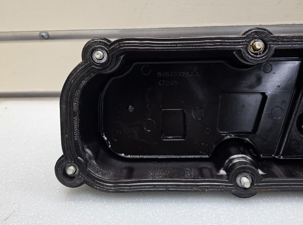 🔥04-10 Dodge Grand Caravan Chrysler Town & Country Valve Cover 3.3L 3.8L OEM