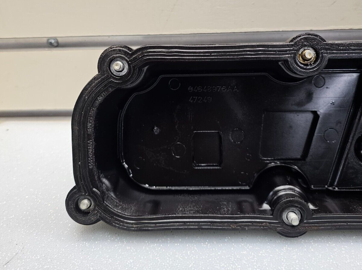 🔥04-10 Dodge Grand Caravan Chrysler Town & Country Valve Cover 3.3L 3.8L OEM