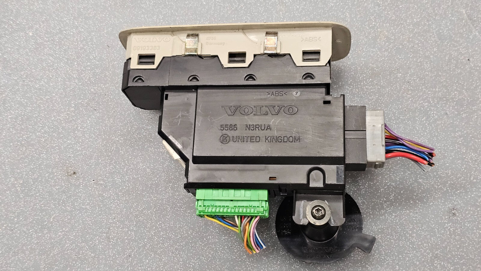 99-14 VOLVO S60 S80 V70 XC90 Front Left Driver Door Master Window Switch LT TAN