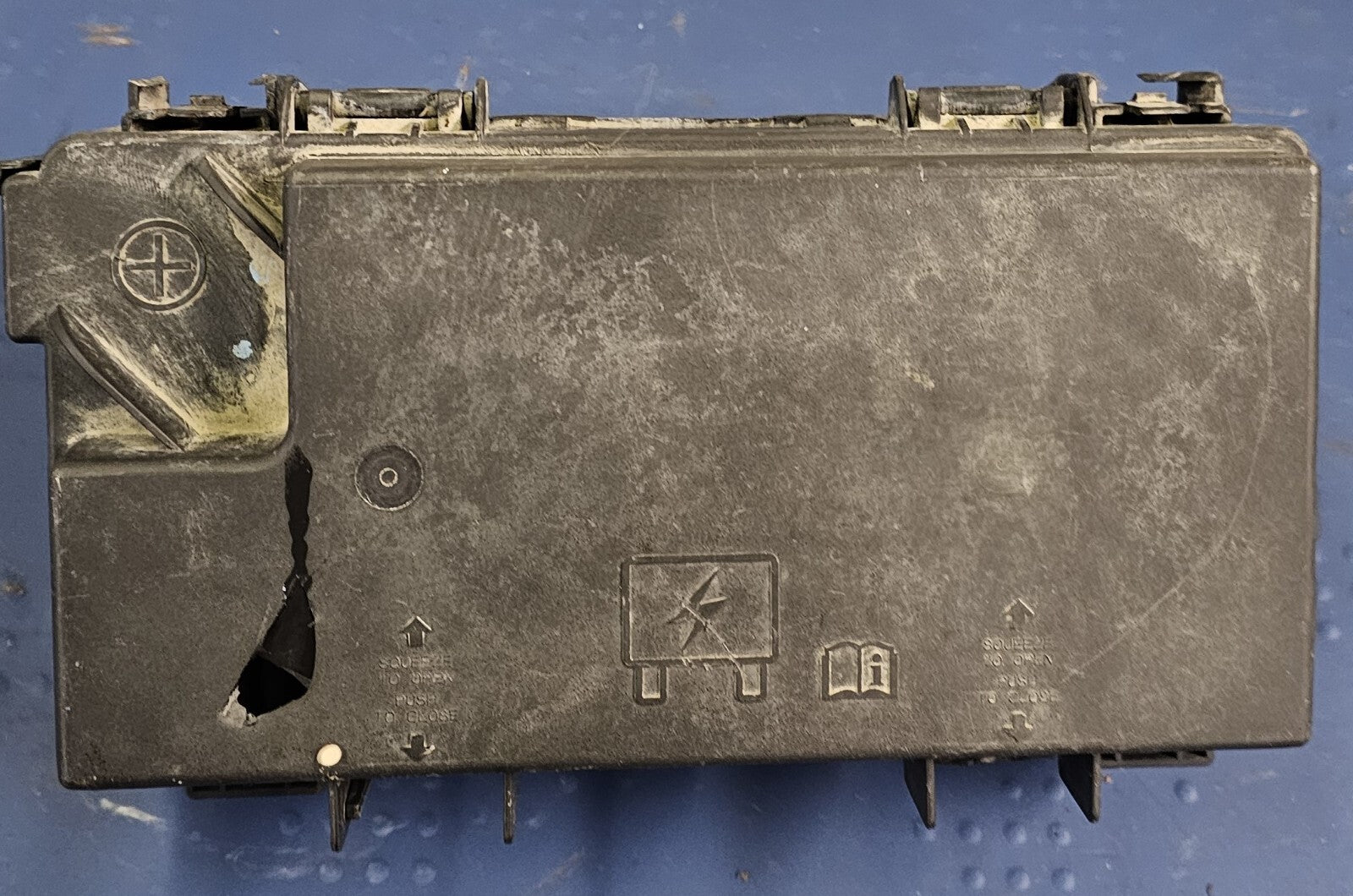 🔥2010 Grand Caravan Journey Town Country Fuse box TIPM Power Module Relay OEM