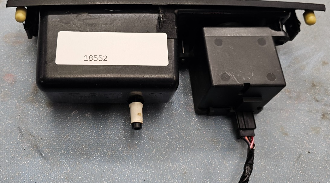🔥04-08 Ford F150 Dash Cubby Storage Bezel Seat Passenger Deactivation Switch