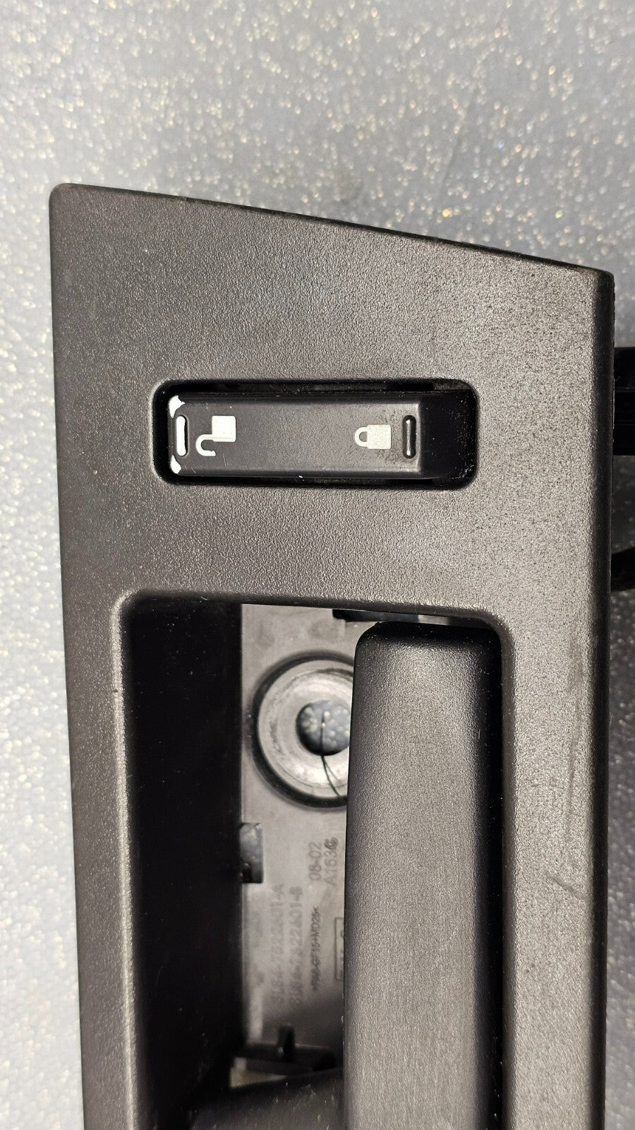 2008-2012 Ford Escape Front Left Side Interior Door Handle
