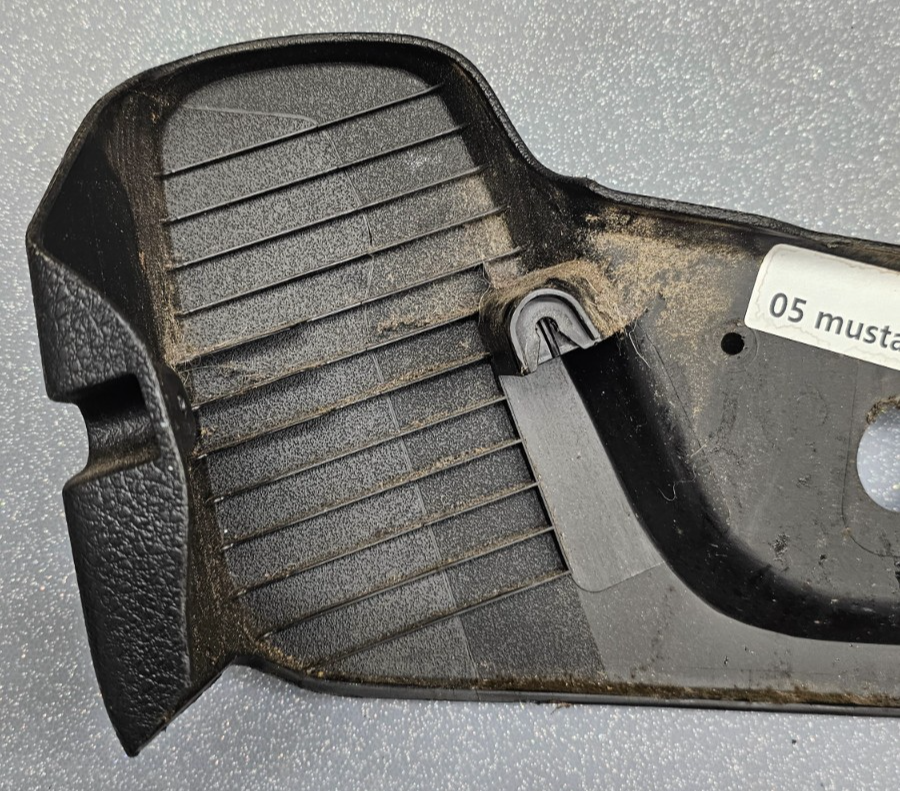 🔥05-08 Mustang Front Left Driver Seat Trim Switch Bezel Shield Assembly Black