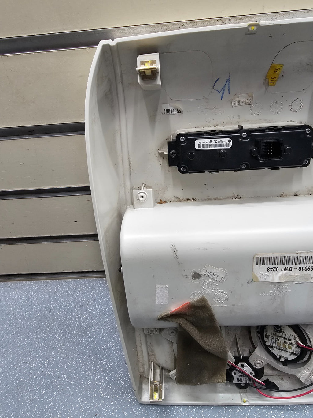 08-16 Grand Caravan Town Country Overhead Console Dome Map Light Storage LT TAN