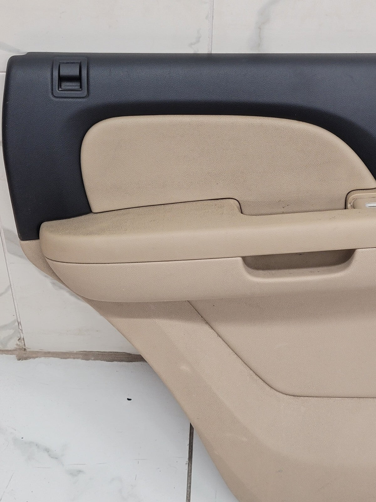 🔥2007-2014 Escalade SWB front  left Rear Interior Door Trim Panel Tan/black