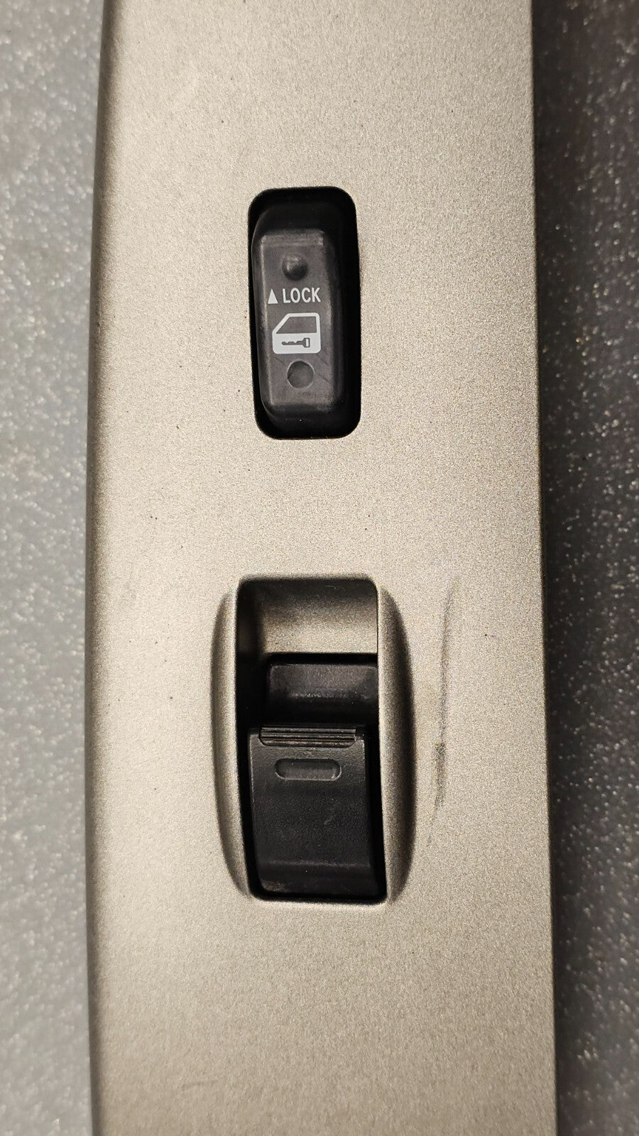🔥04-09 TOYOTA PRIUS RIGHT PASSENGER POWER DOOR WINDOW SWITCH LOCK SILVER OEM