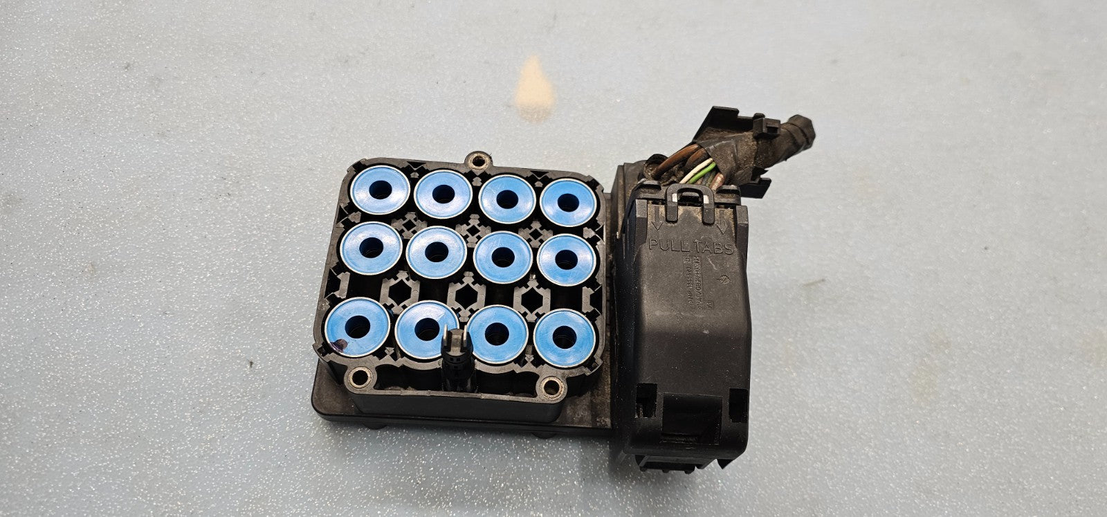🔥07-13 Volvo XC90  ABS Anti-Lock Brake Control Module