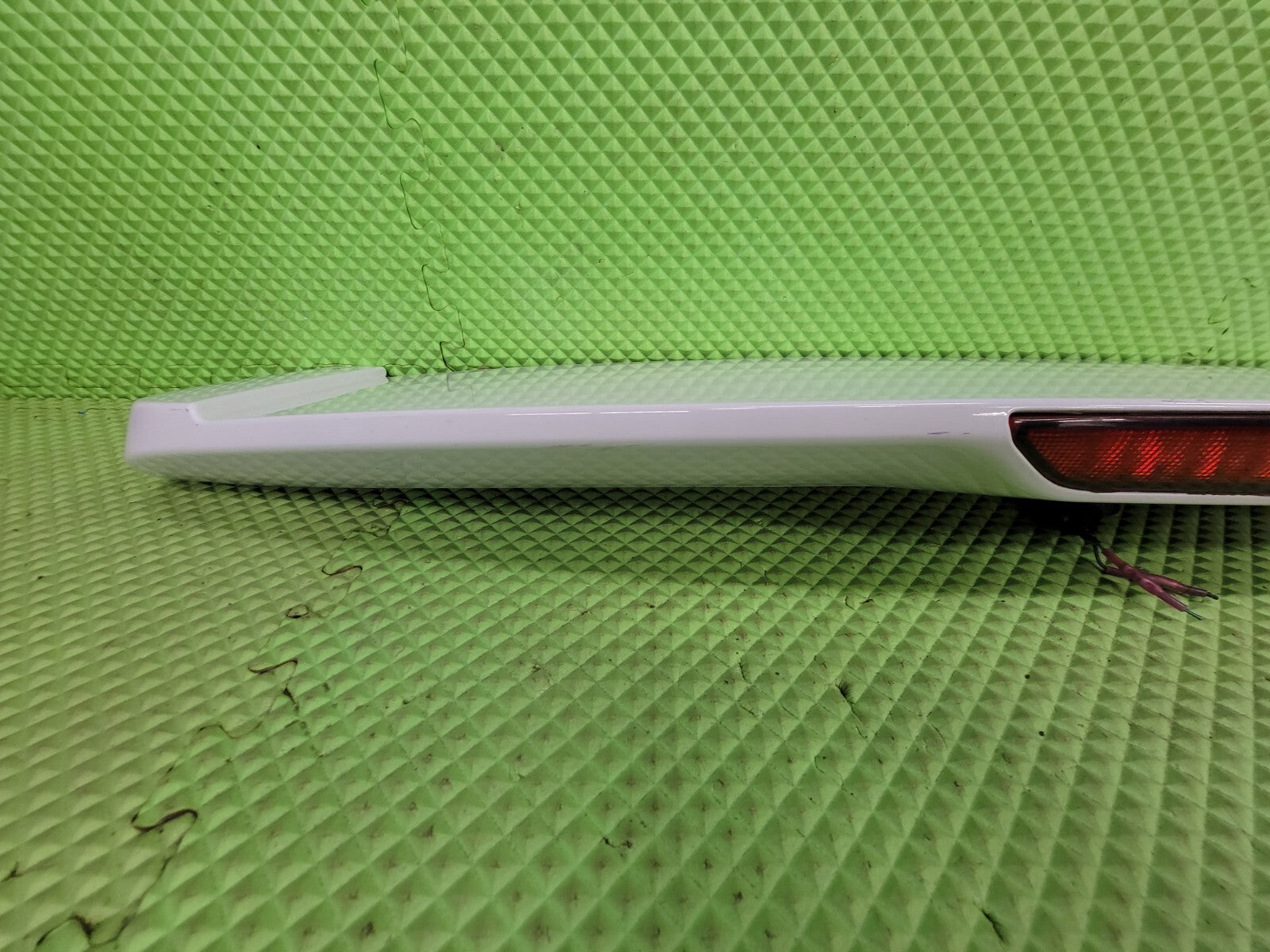 🔥2011-2017 Jeep Compass Lift Gate Hatch Spoiler Third W/Brake Light Wing White