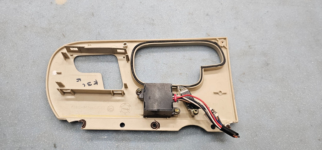 🔥1998-2002 LINCOLN TOWN CAR RIGHT POWER SEAT CONTROL TRIM BEZEL OEM TAN