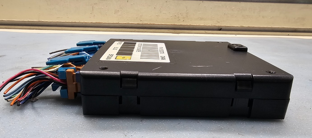 🔥02-05 Yukon Escalade Silverado Body Control Module Programmed BCM VIN BLACK