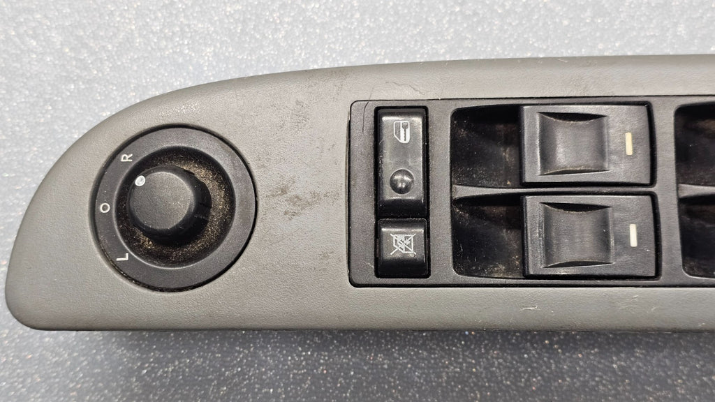 04-06 Charger Magnum Durango Dakota Left Driver Master Power Window Switch Gray