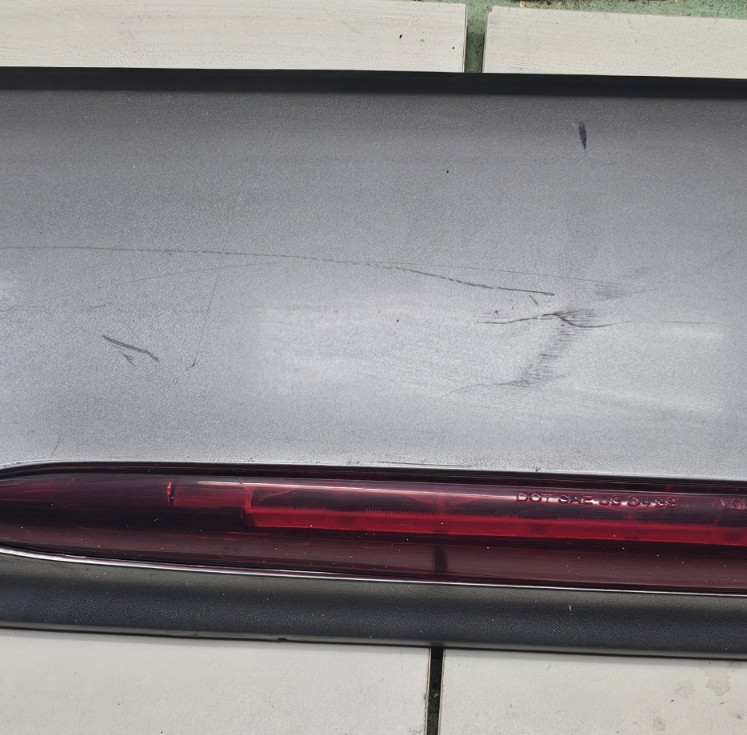 🔥2002-2009 Chevrolet Trailblazer Rear Hatch Spoiler Brake Light Silver OEM SP2