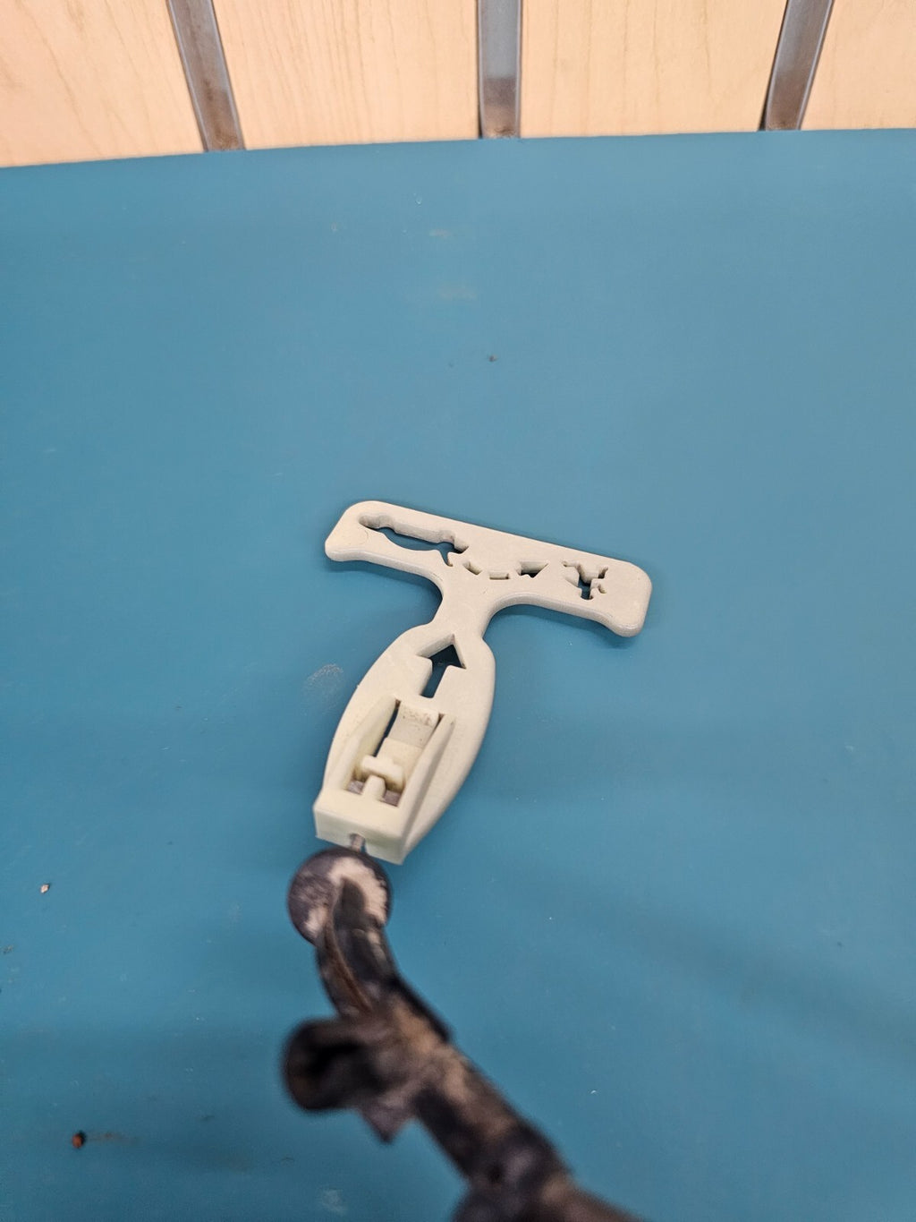 11-19 Ford Fiesta Tailgate Liftgate Trunk Lid Hatch Lock Latch Actuator Assembly