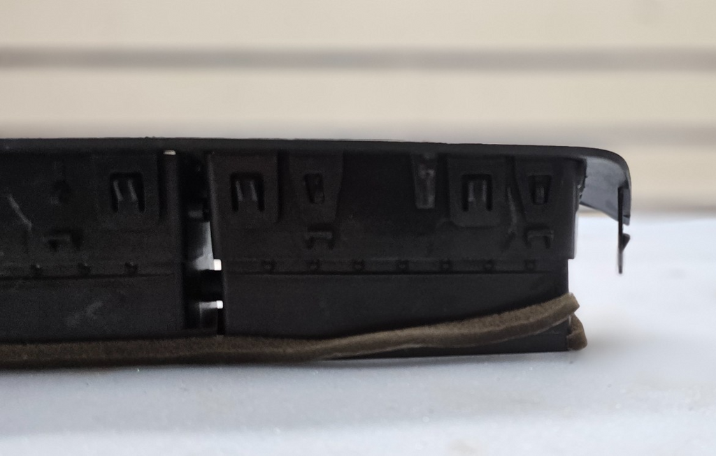 🔥08-11 Ford Focus Front Upper Center Dash Dual Air Vent Bezel Trim Panel Black