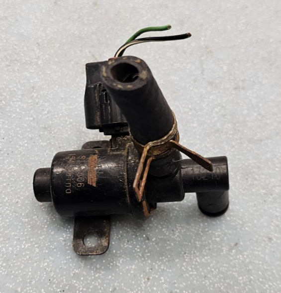 🔥97-04 Toyota Camry Avalon Duty Vacuum Switch Valve VSV Switching Solenoid OEM