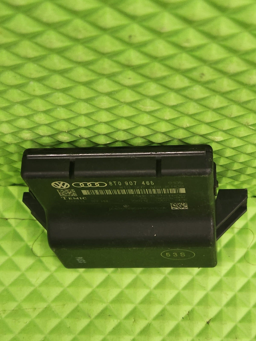 08-12 Audi A4 A5 S4 S5 Q5 Can Gateway Module BLACK