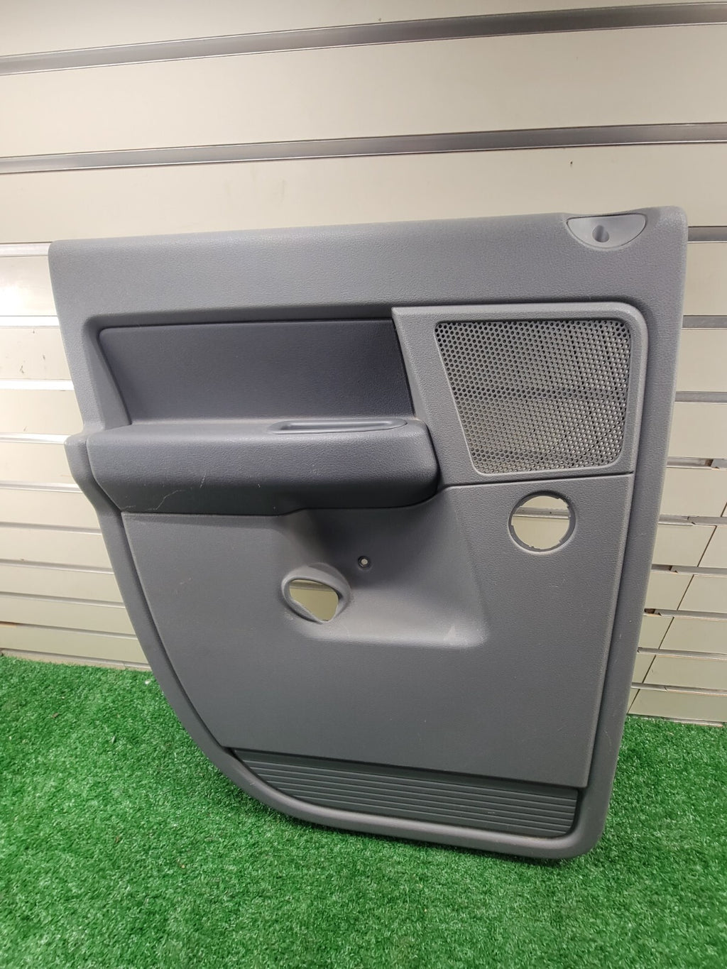 🔥2006-2009 Dodge Ram 2500 Left LH REAR Driver  DOOR PANEL gray