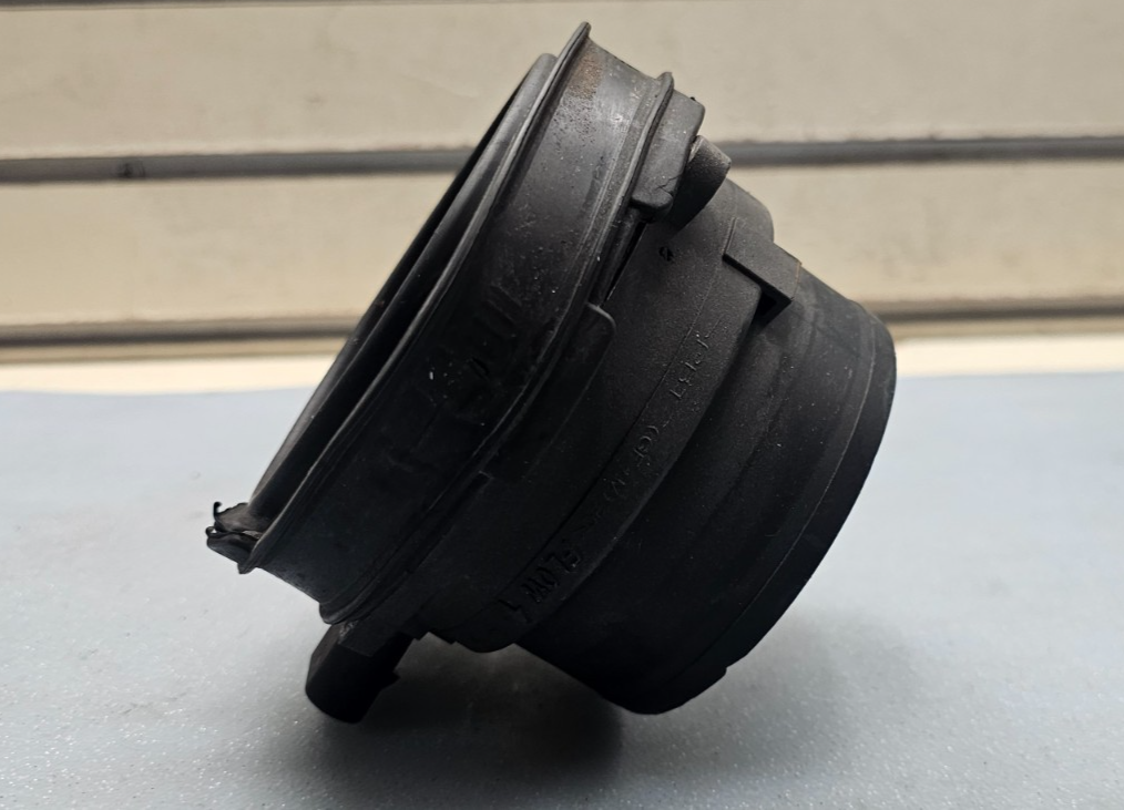 🔥1999-2002 Eldorado MAF Mass Air Flow Meter Sensor BLACK
