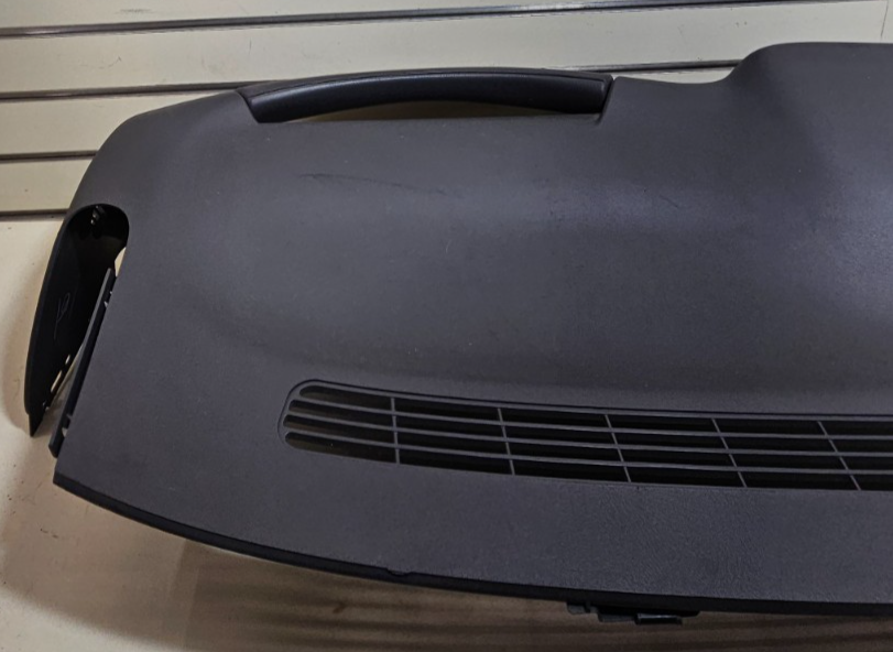 🔥99-06 SILVERADO SIERRA TAHOE Upper Cap Cover Top Dashboard Pad BLACK DP1