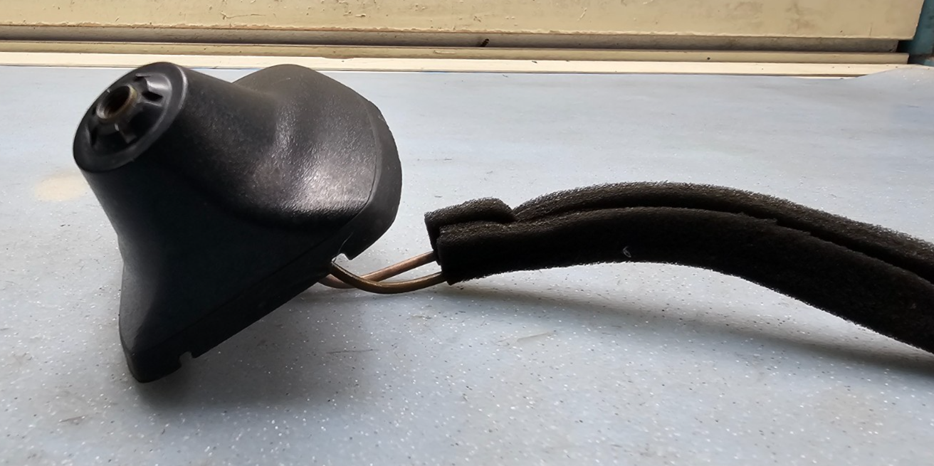 🔥11-18 Dart Journey Cherokee Base Cable Roof Top Radio Mount Bracket Antenna