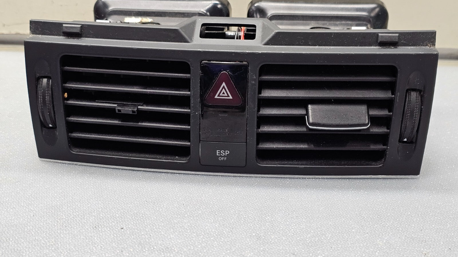 🔥08-11 Mercedes W204 C300 C350 Dash Air Vent Center Heater Conditioning Black