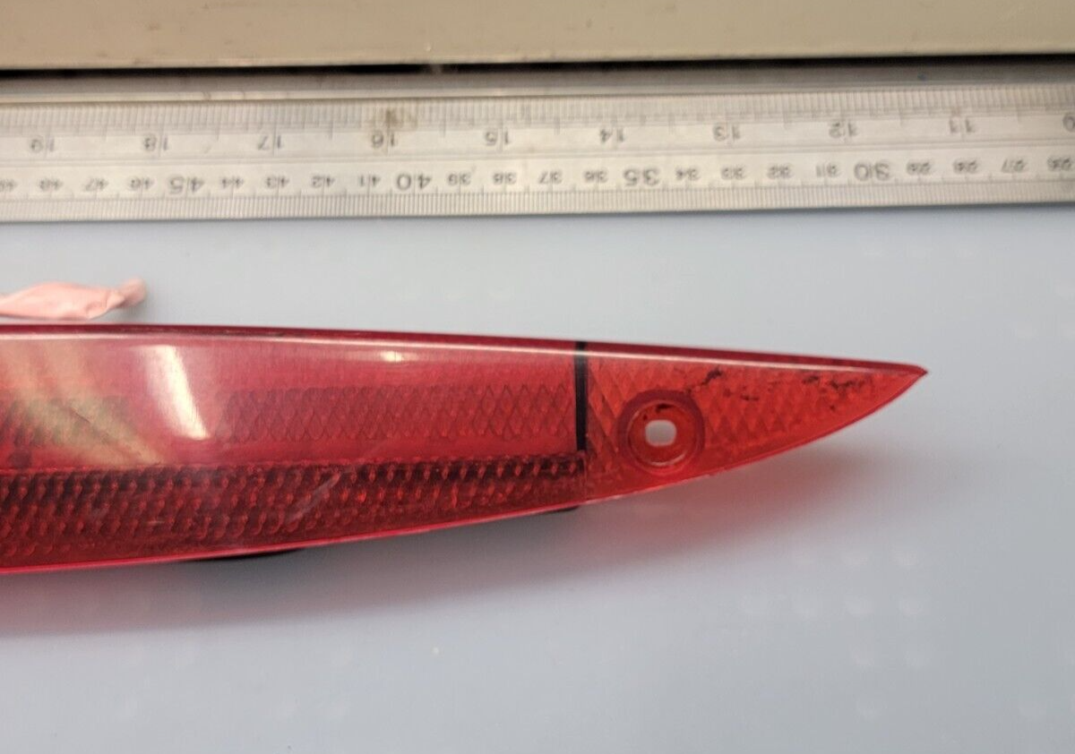 🔥02-07 Buick Rendezvous Third Brake Light Upper Rear Tailgate Hatch Light Lamp