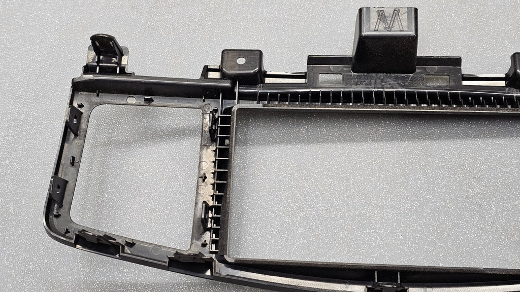 🔥11-17 NISSAN QUEST CENTER DASH AM FM RADIO STEREO TRIM PANEL BEZEL OEM BLACK