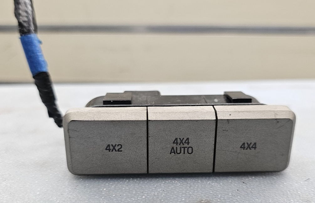 🔥07-14 Lincoln Navigator 4X4 Transfer Case Control Switch Assembly LT Gray