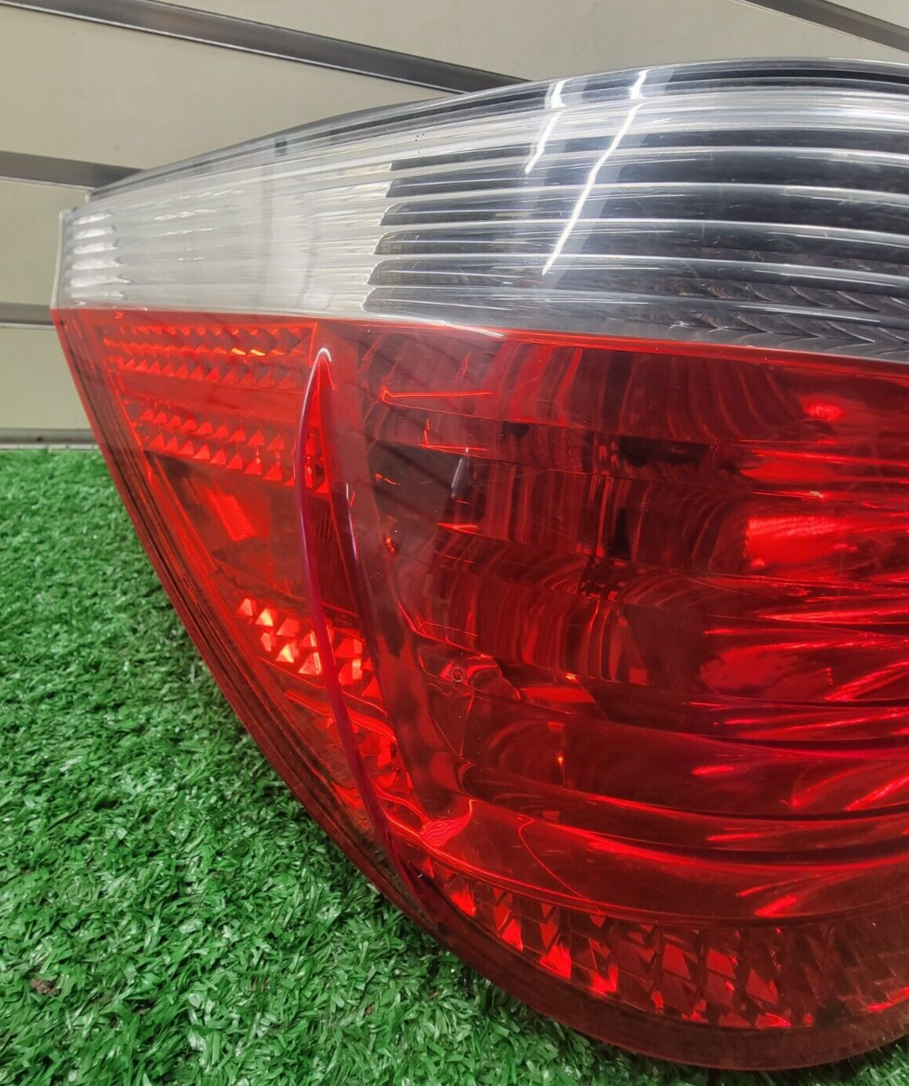 🔥04-07 BMW 525i 530i 550i Left Driver Side Tail light Lamp Assembly Chrome OEM