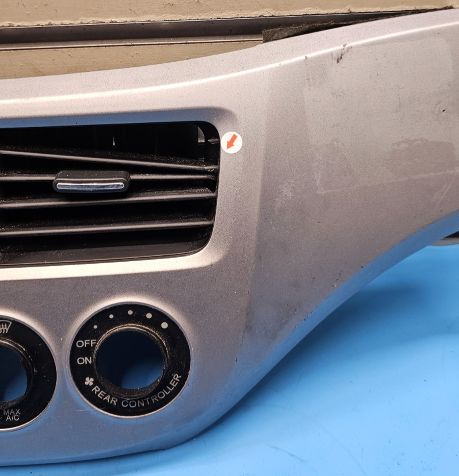 🔥05-10 Honda Odyssey Center Dash Radio Climate Control Bezel Trim Panel Silver
