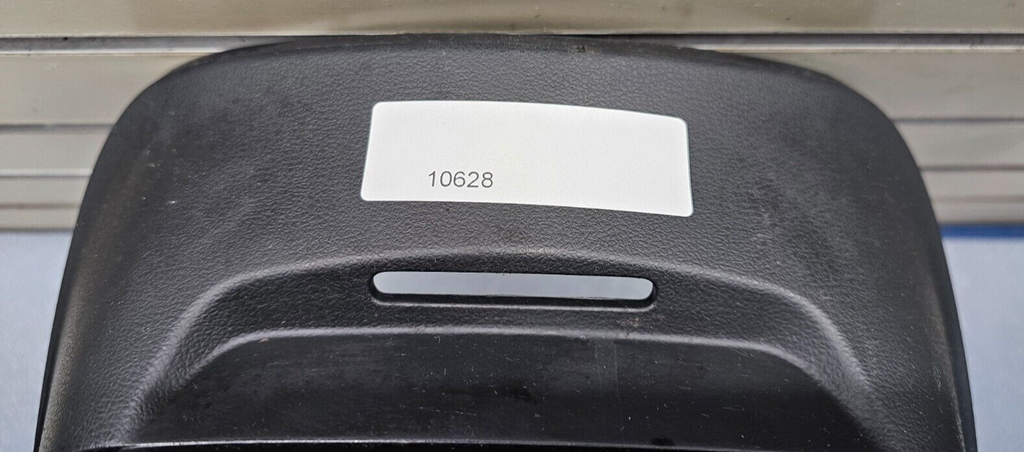 15-19 Versa Note Dash AM FM Radio Stereo Display Bezel climate Trim Silver/Black