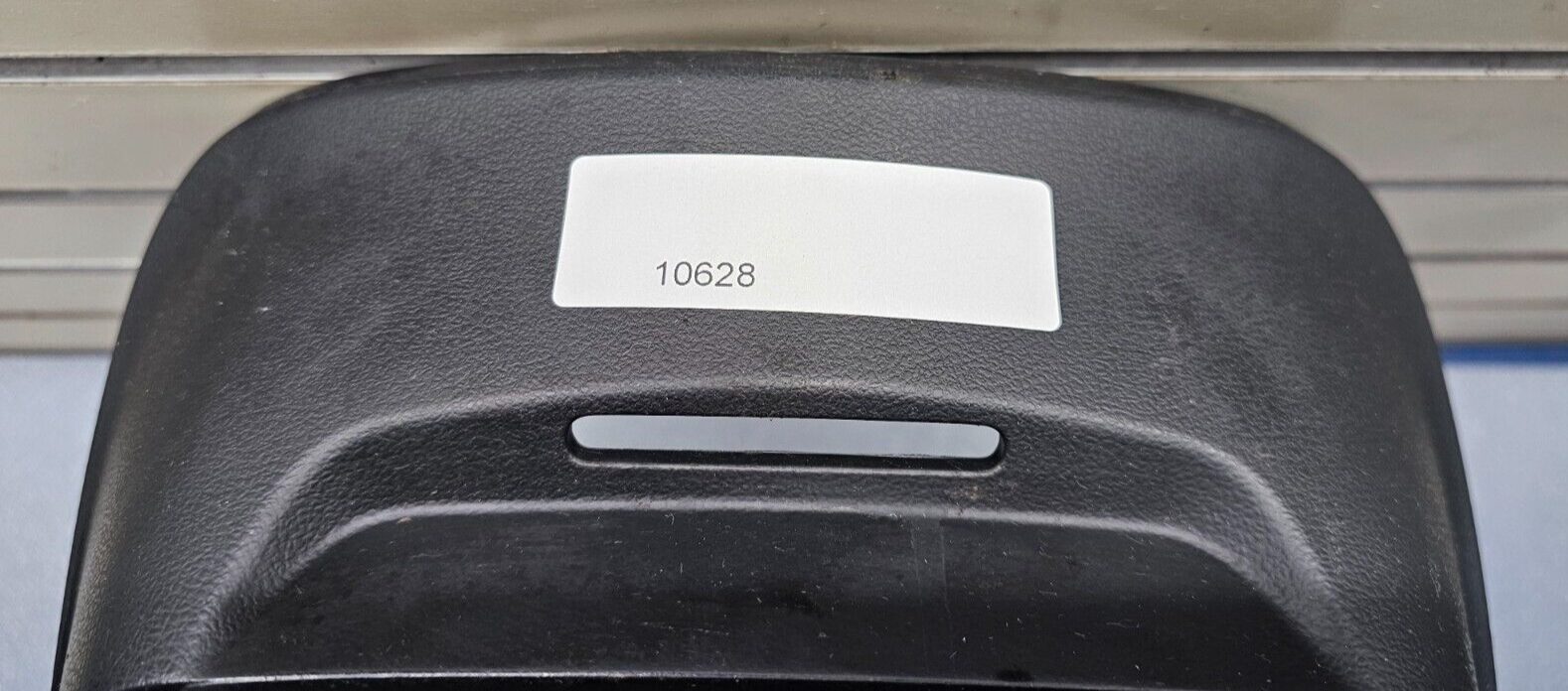 15-19 Versa Note Dash AM FM Radio Stereo Display Bezel climate Trim Silver/Black