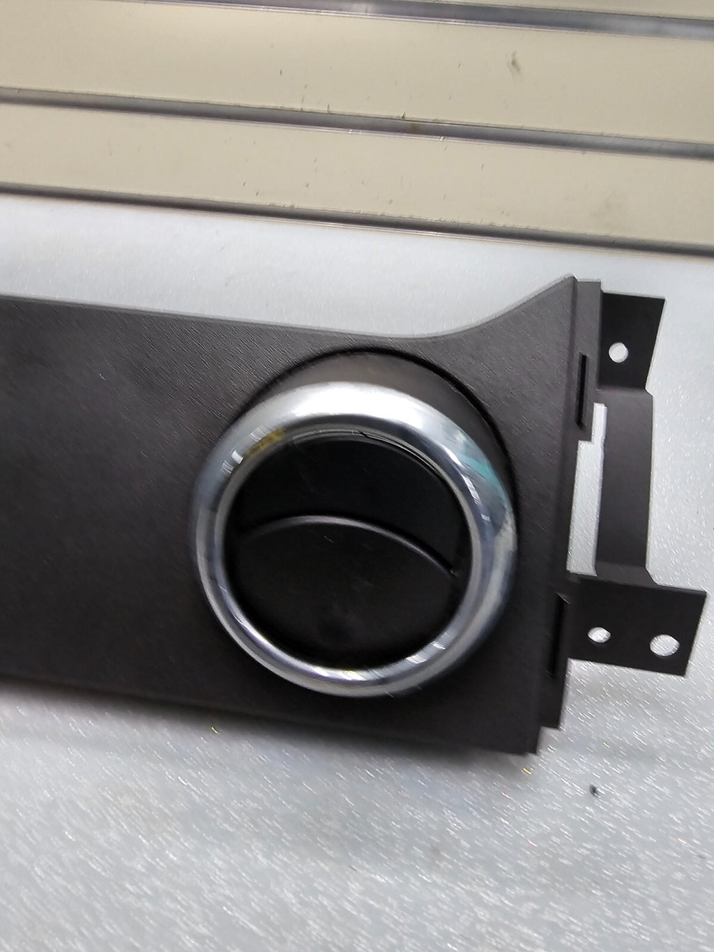 🔥2005-2009 FORD MUSTANG OEM CENTER DASH AIR VENT TRIM BEZEL BLACK OEM